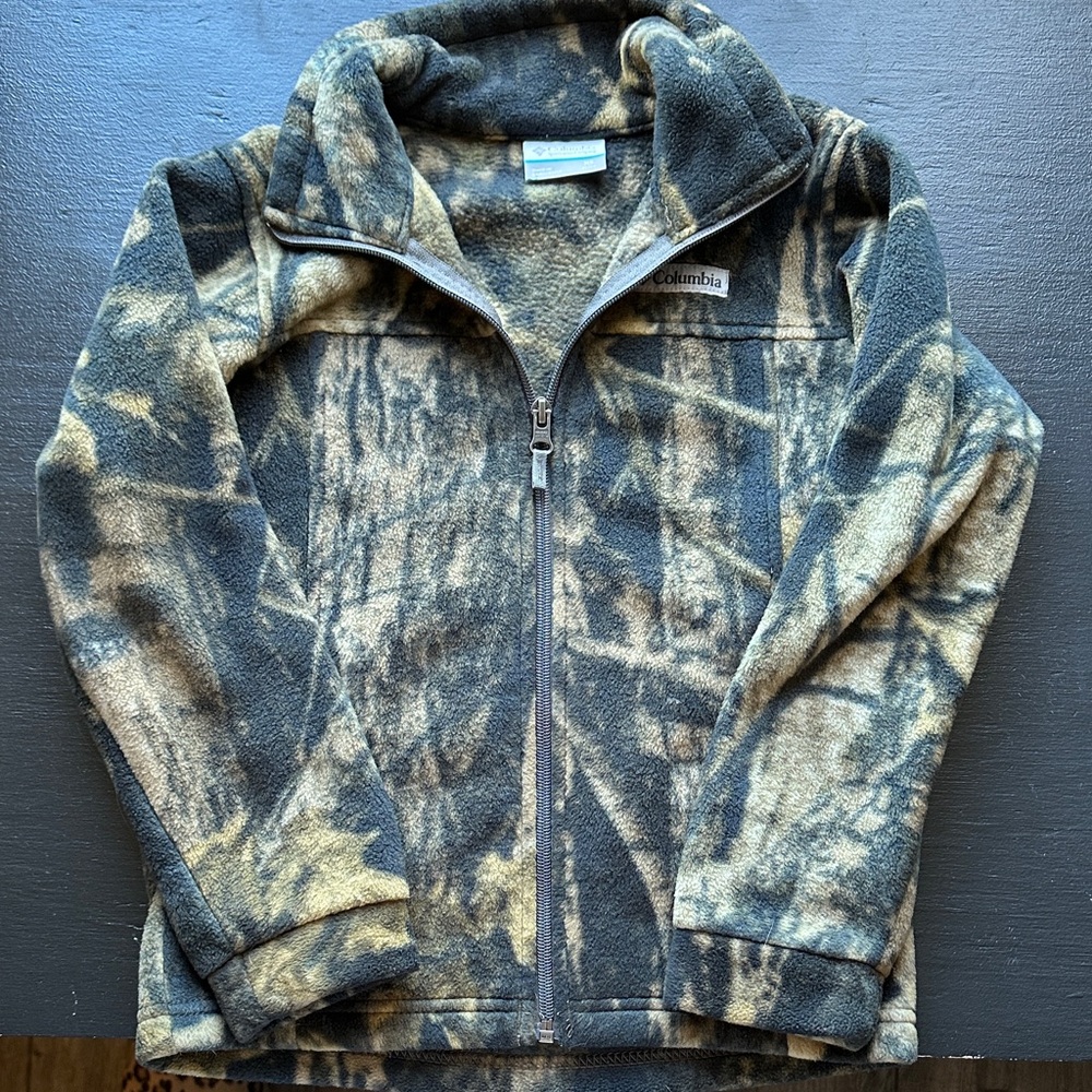 Columbia Camo Fleece Jacket in Gray and Tan